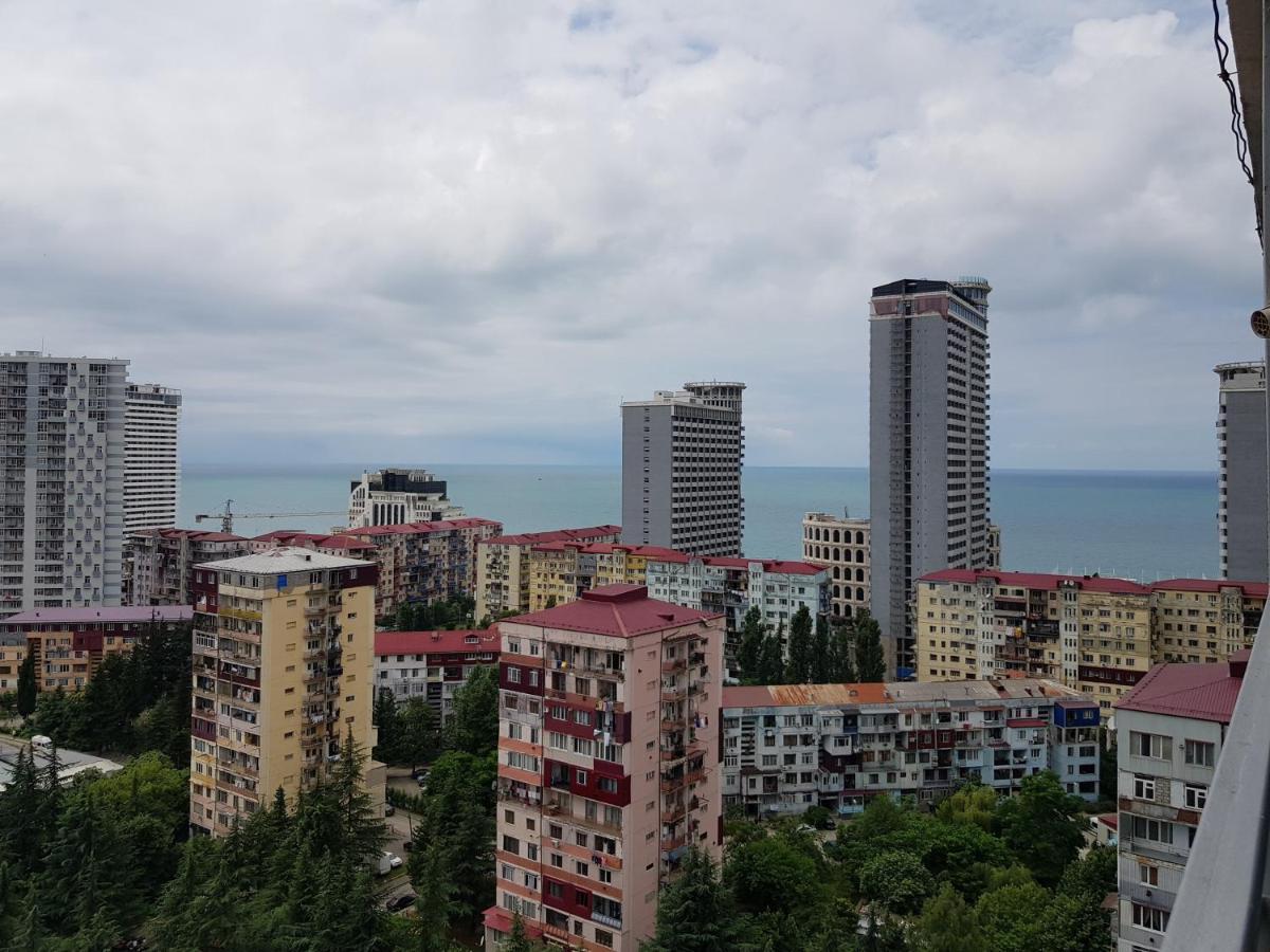 Breeze Batumi公寓 外观 照片