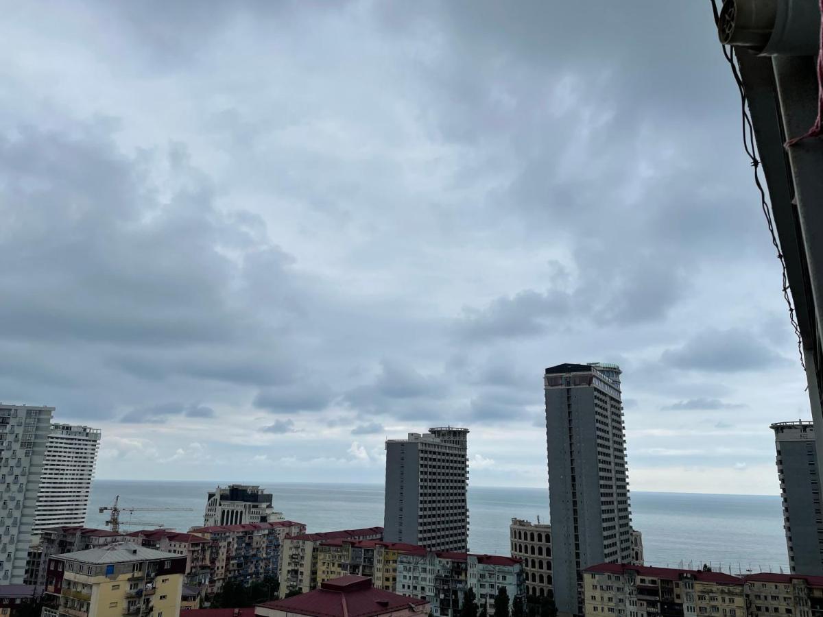 Breeze Batumi公寓 外观 照片